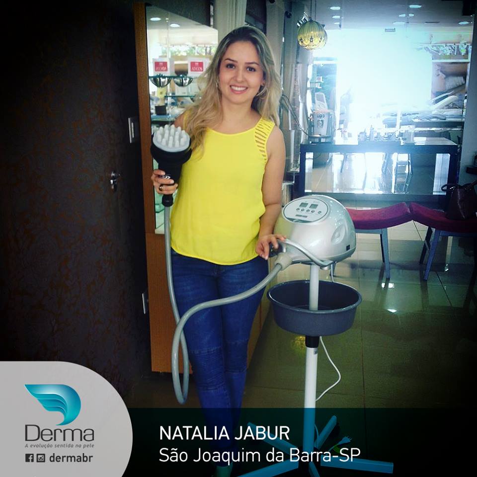 Natalia Jabur, Cosmetóloga e Esteticista em S. Joaquim da Barra-SP, escolheu o Vibrocell - Endermoterapia Vibratória ESTEK.